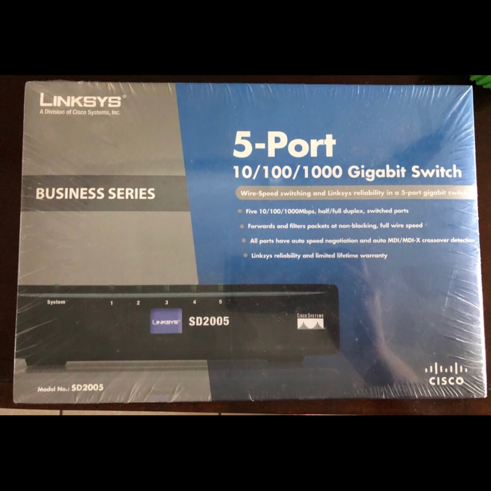 Linksys 5-port series switch